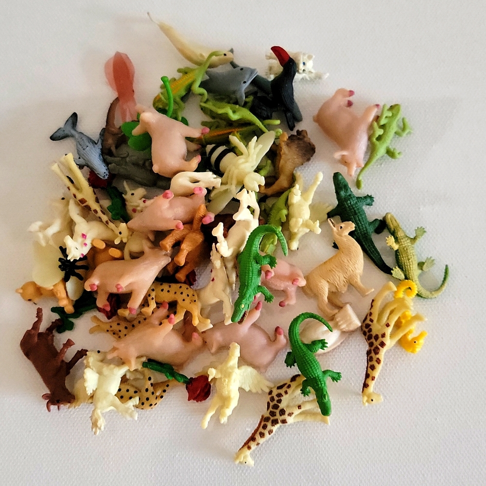 Safari LTD Minis